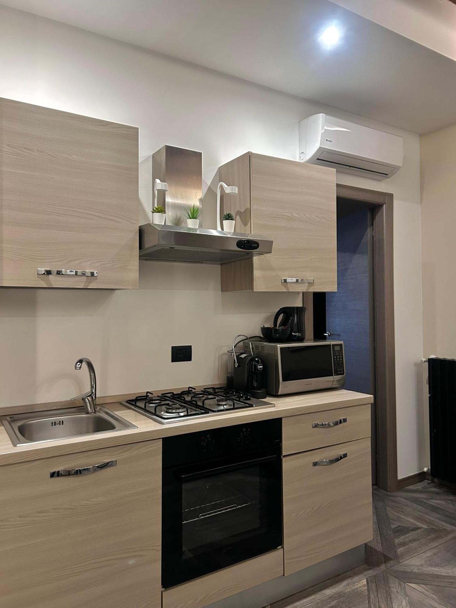 DaVinci Apartament near Duomo Milano Exterior foto